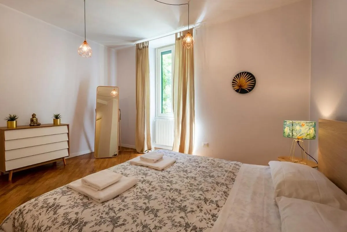 Διαμέρισμα Luxury Design Apt In Brera District - B Home Μιλάνο