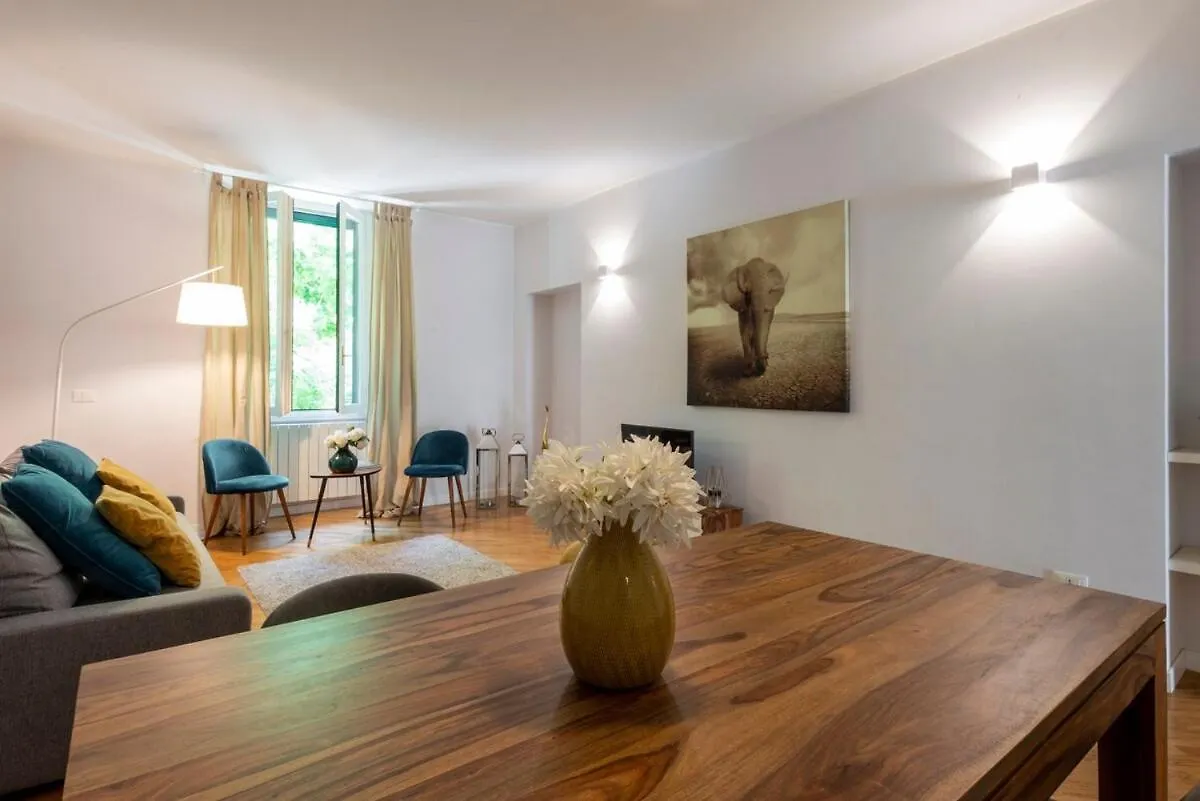Διαμέρισμα Luxury Design Apt In Brera District - B Home Μιλάνο Ιταλία